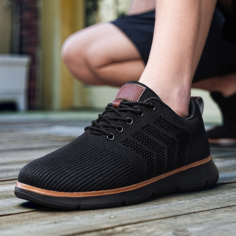 Plus-size Mens Shoes Flyknit Mesh Shoes Casual Sports Shoes - Image 4