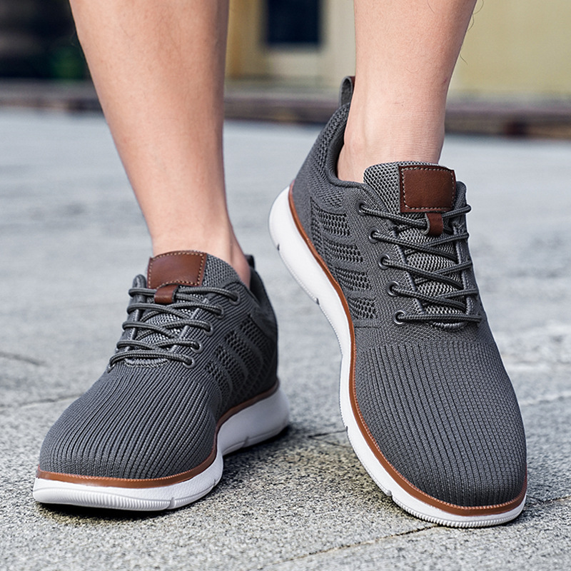 Plus-size Mens Shoes Flyknit Mesh Shoes Casual Sports Shoes - Image 3
