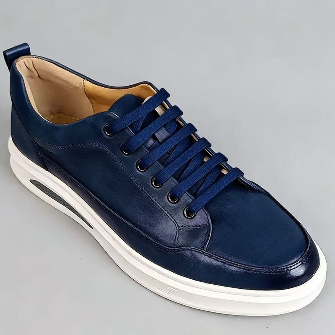 New Korean-style Versatile Mens Shoes Sports Leather Shoes - Image 2